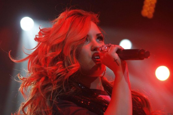 Demi Lovato – Performing at Movistar Arena in Santiago de Chile