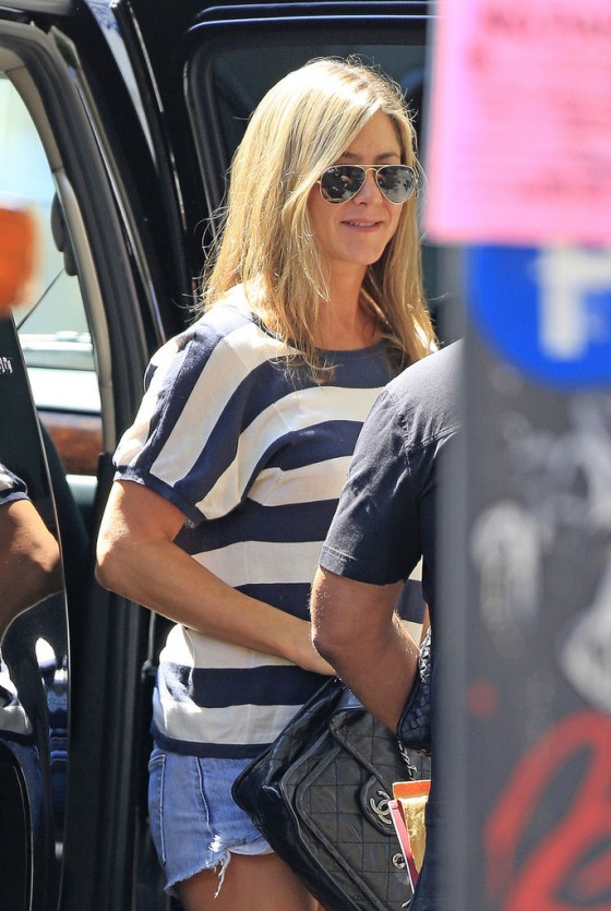 Jennifer Aniston – Squirrels to the Nuts set in NYC -01