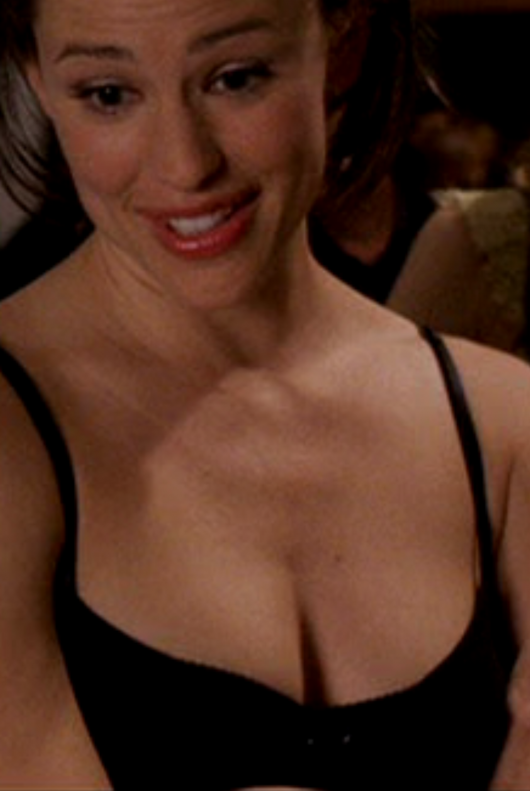 jennifergarnercleavage03 Jennifer Garner cleavage