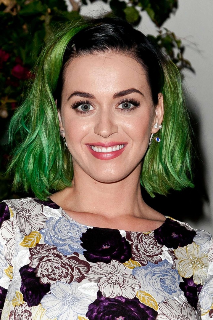 Katy-Perry-Photos:-Green-Hair-Style--06-