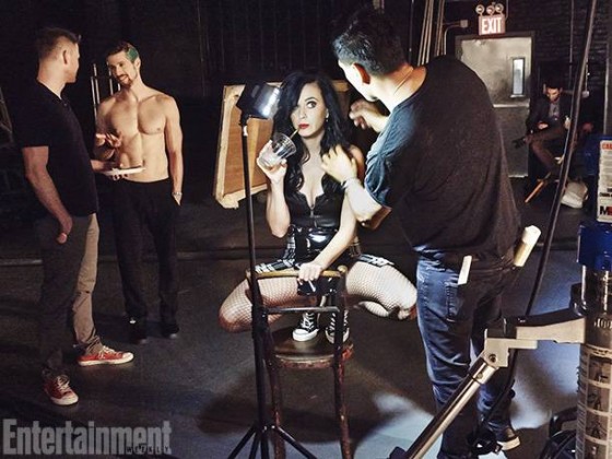 Katy Perry: Entertainment Weekly 2013 -06