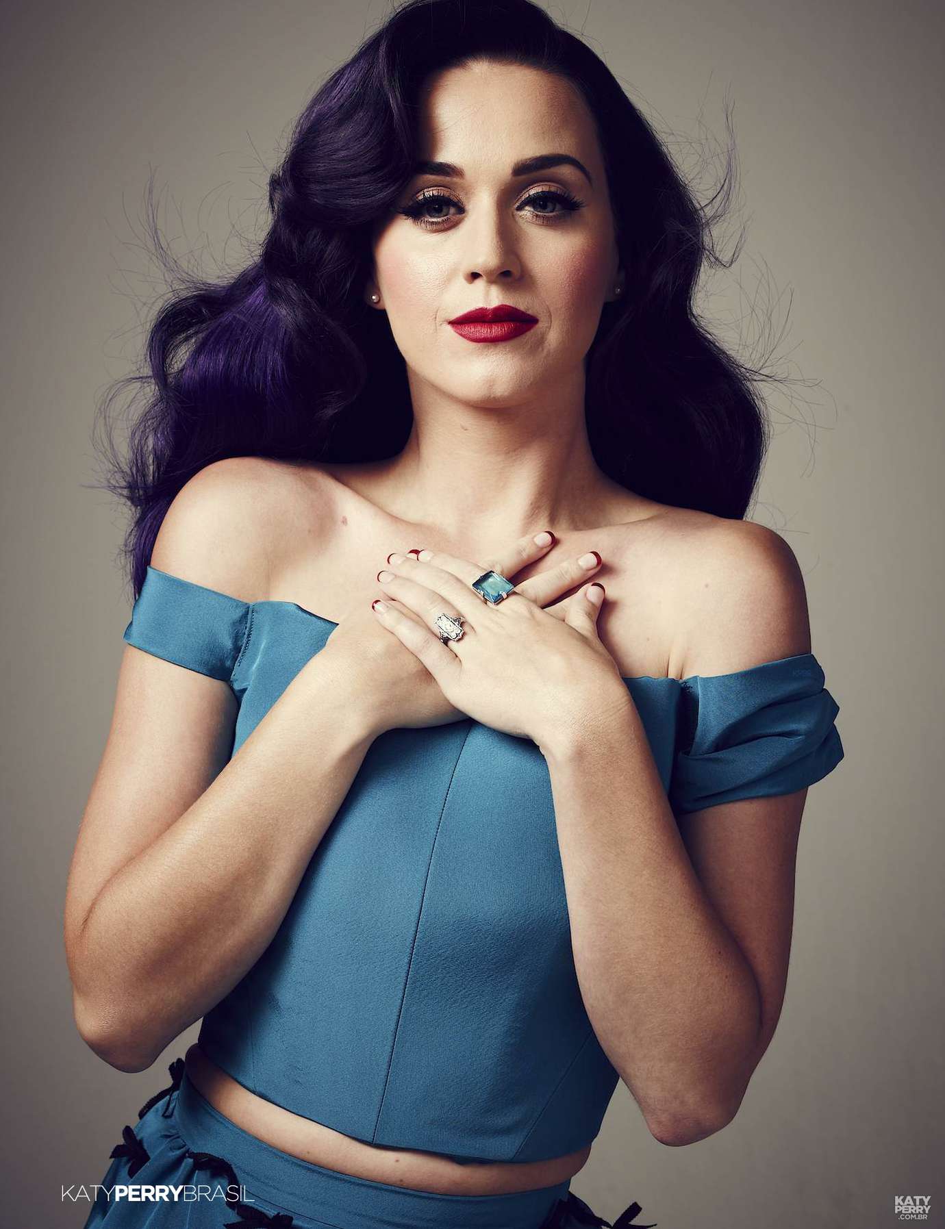 Katy-Perry-Hollywood-Reporter-Photoshoot-2014--01.jpg