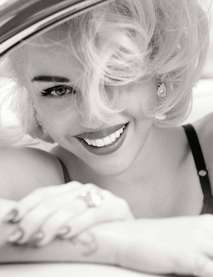 Miley Cyrus: Vogue Germany 2014 -02