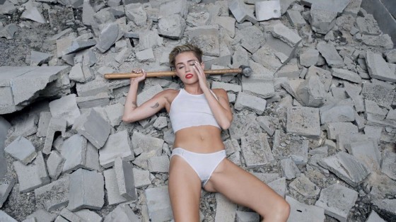 Miley Cyrus Wrecking Ball Music Video