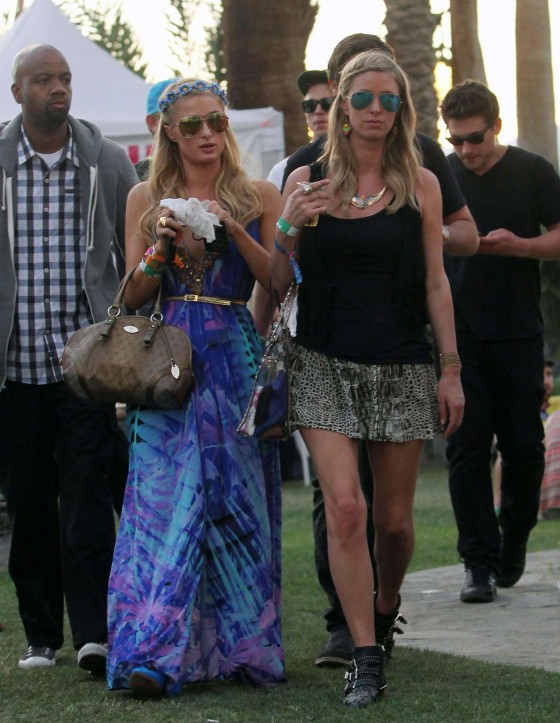 Paris and Nicky Hilton at 2013 Coachella Valley Music and Arts Festival in Indio -13