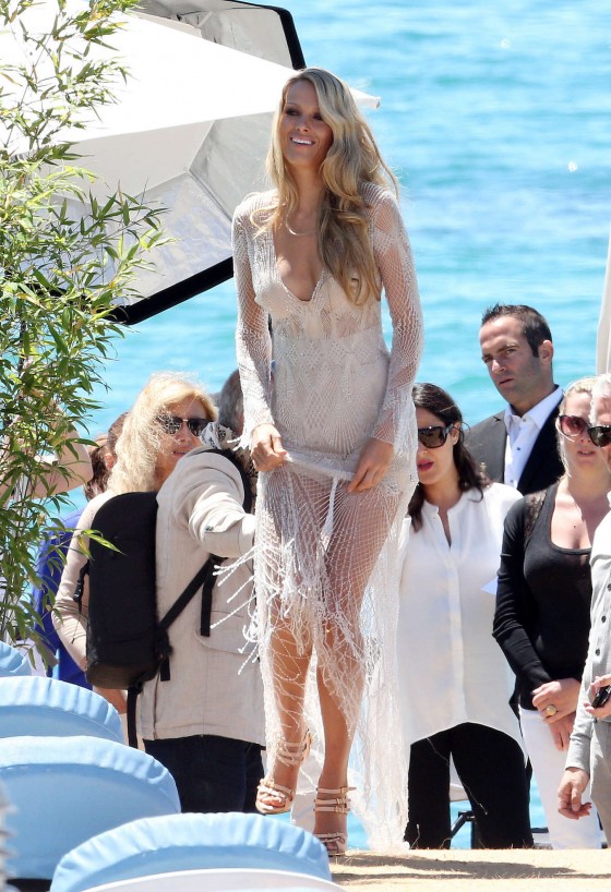 Petra Nemcova - Photoshoot Candids at the Hotel Martinez beach in Cannes-25