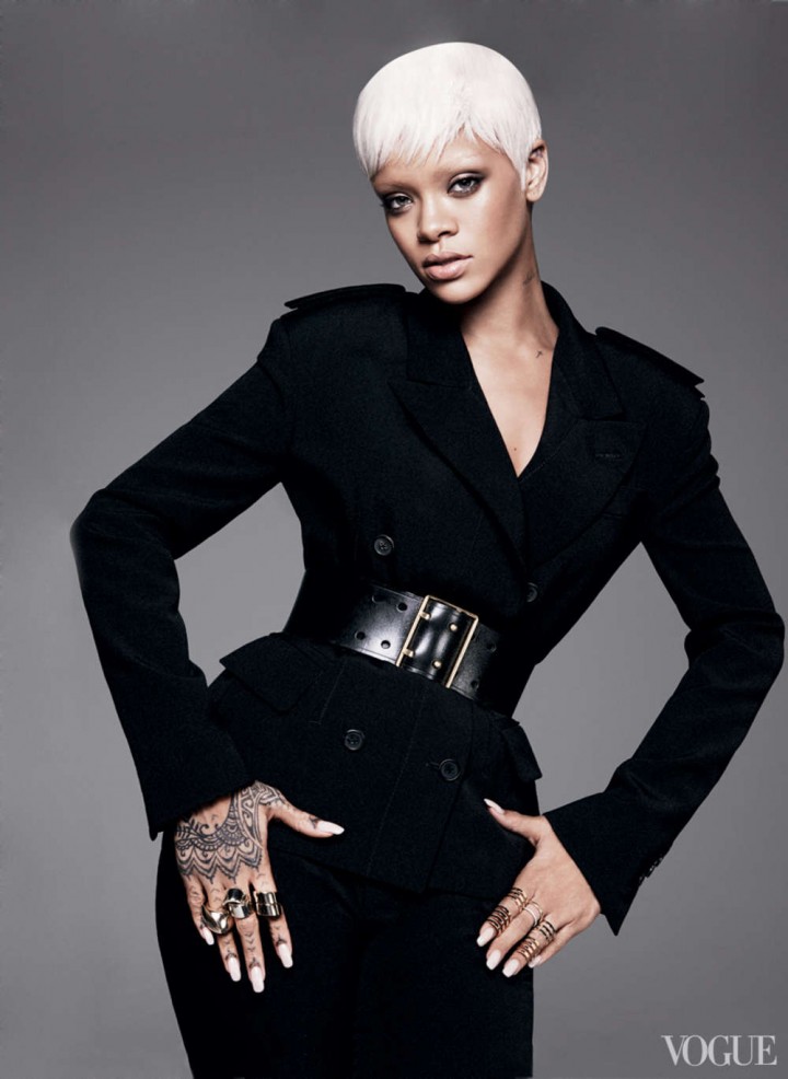 Rihanna: Vogue US -06
