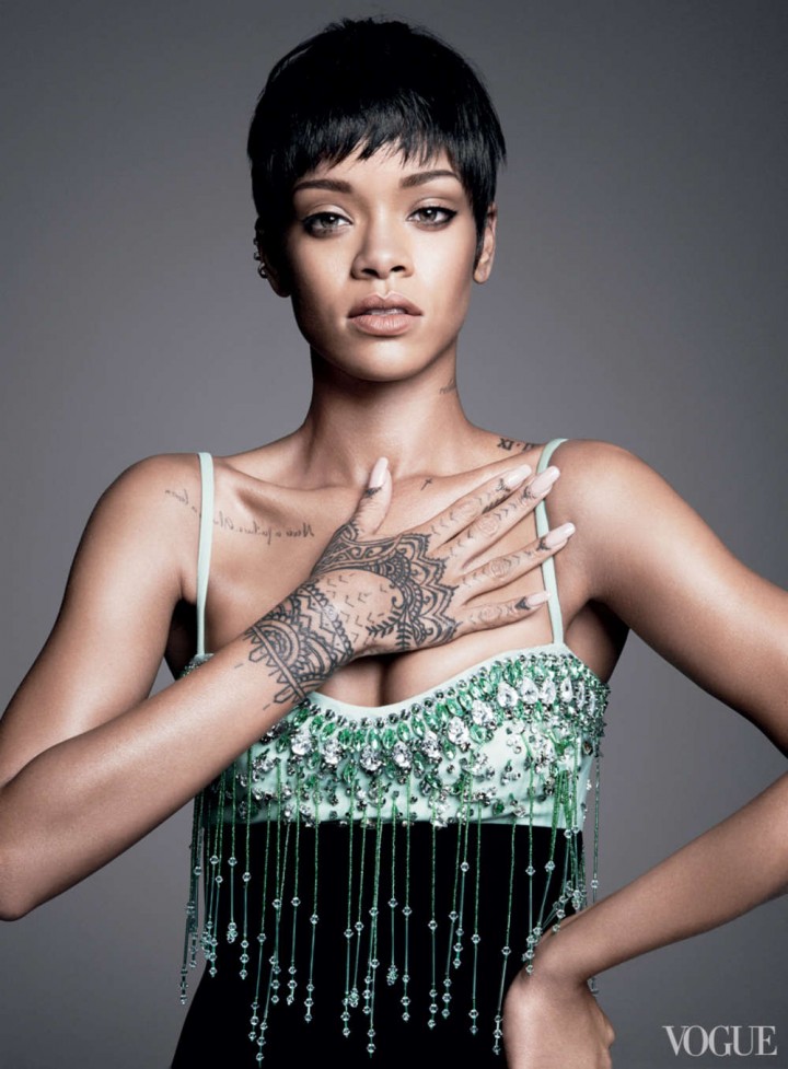 Rihanna: Vogue US -10