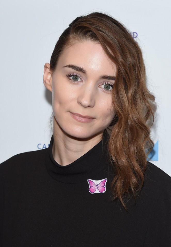 Rooney Mara – 2014 Charity Day Hosted By Cantor Fitzgerald And BGC in NYC Rooney-Mara:-2014-Annual-Charity-Day-Hosted-By-Cantor-Fitzgerald--06-662x952
