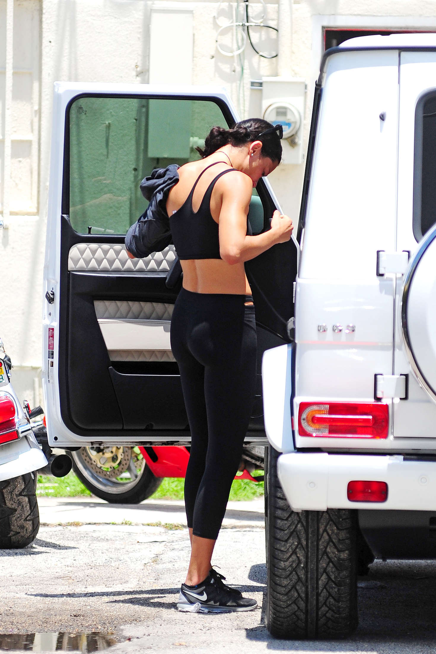 Adriana Lima in Tights Leaving the Gym in Miami