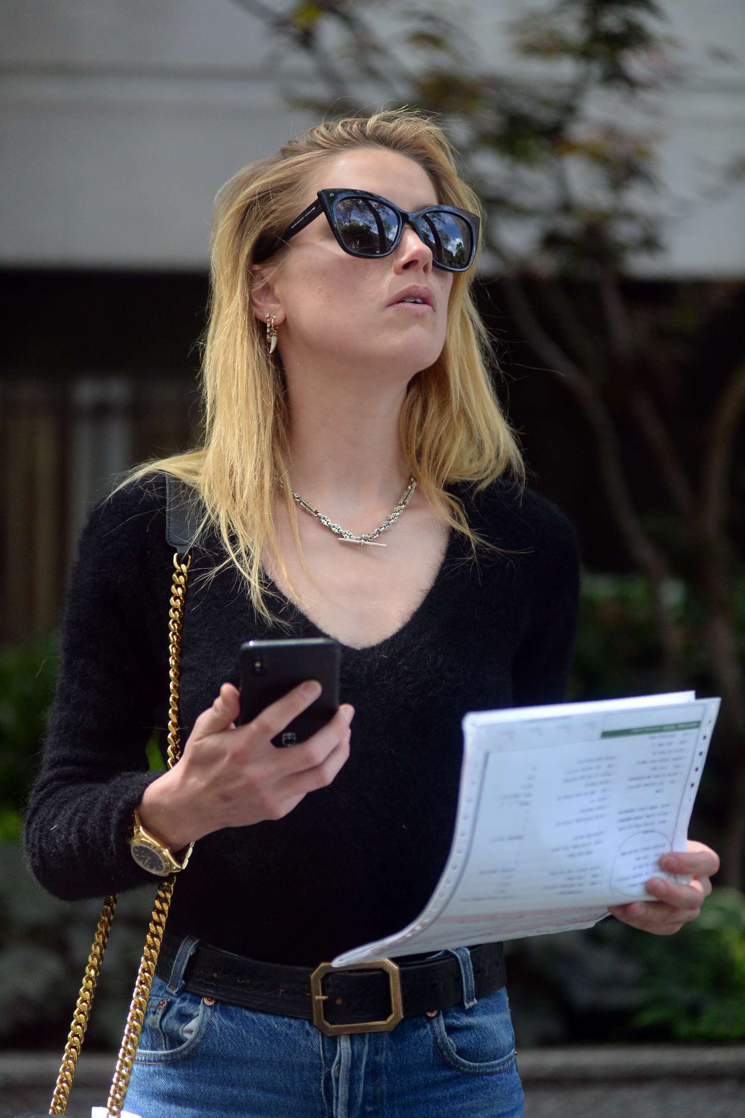 Amber Heard â€“ Leaving a clinic in New York