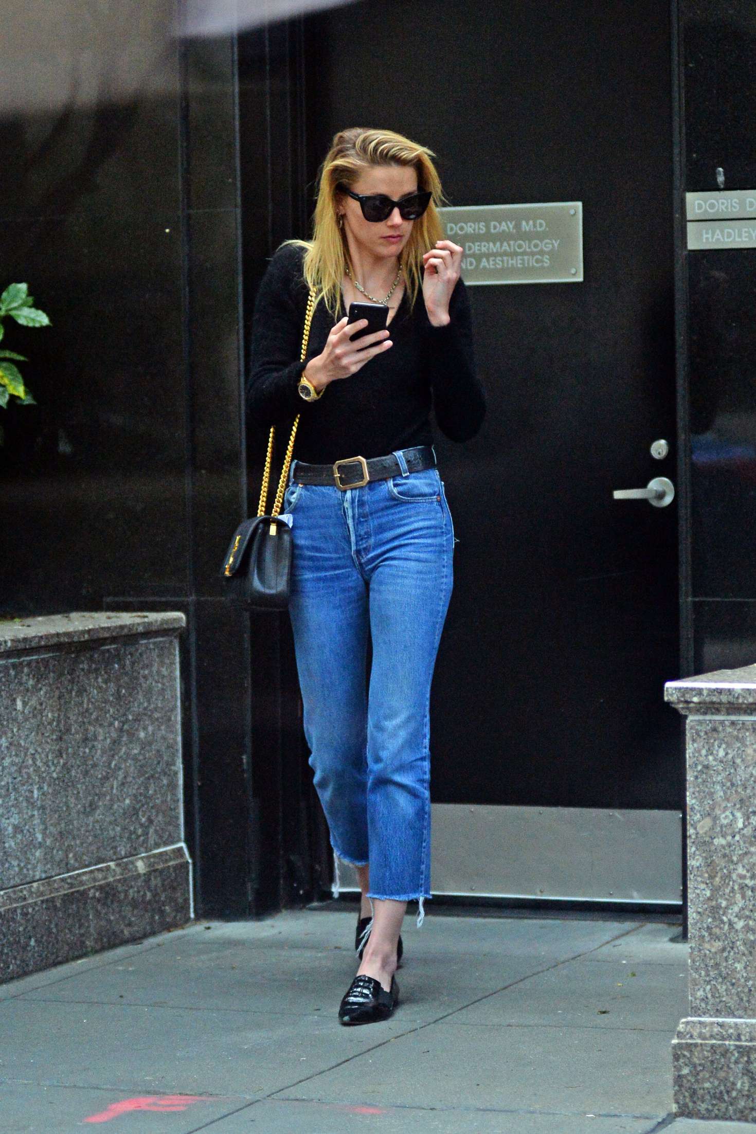 Amber Heard â€“ Leaving a clinic in New York