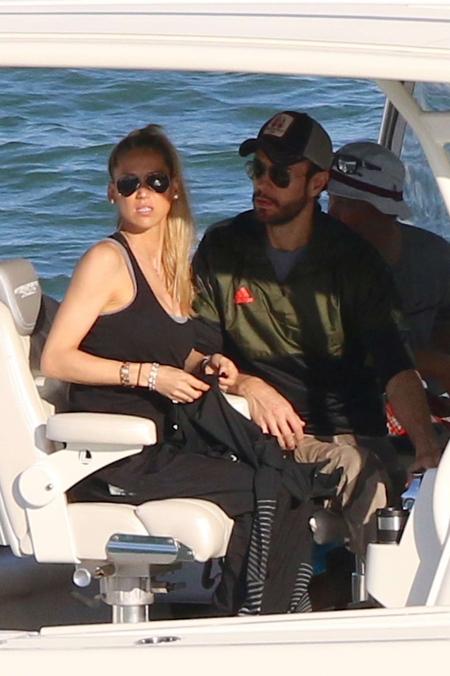 Anna Kournikova And Enrique Iglesias On A Boat Ride In Miami GotCeleb