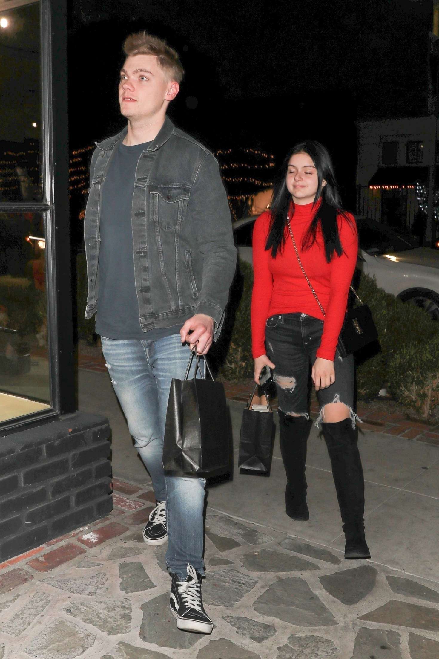 Ariel Winter and boyfriend Levi Meaden â€“ Arrives at salon in LA