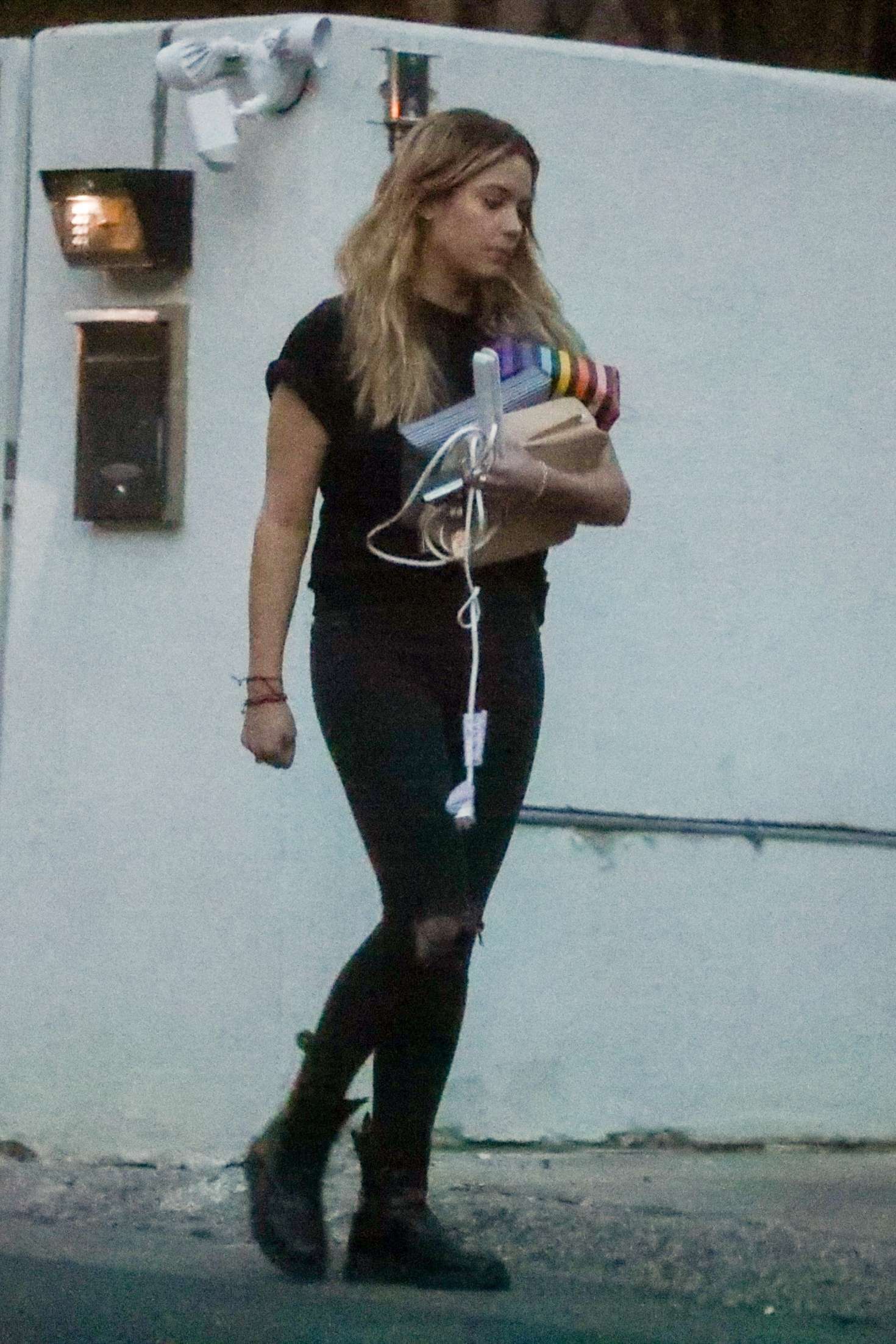 Ashley Benson and Cara Delevingne â€“ Out in Los Angeles
