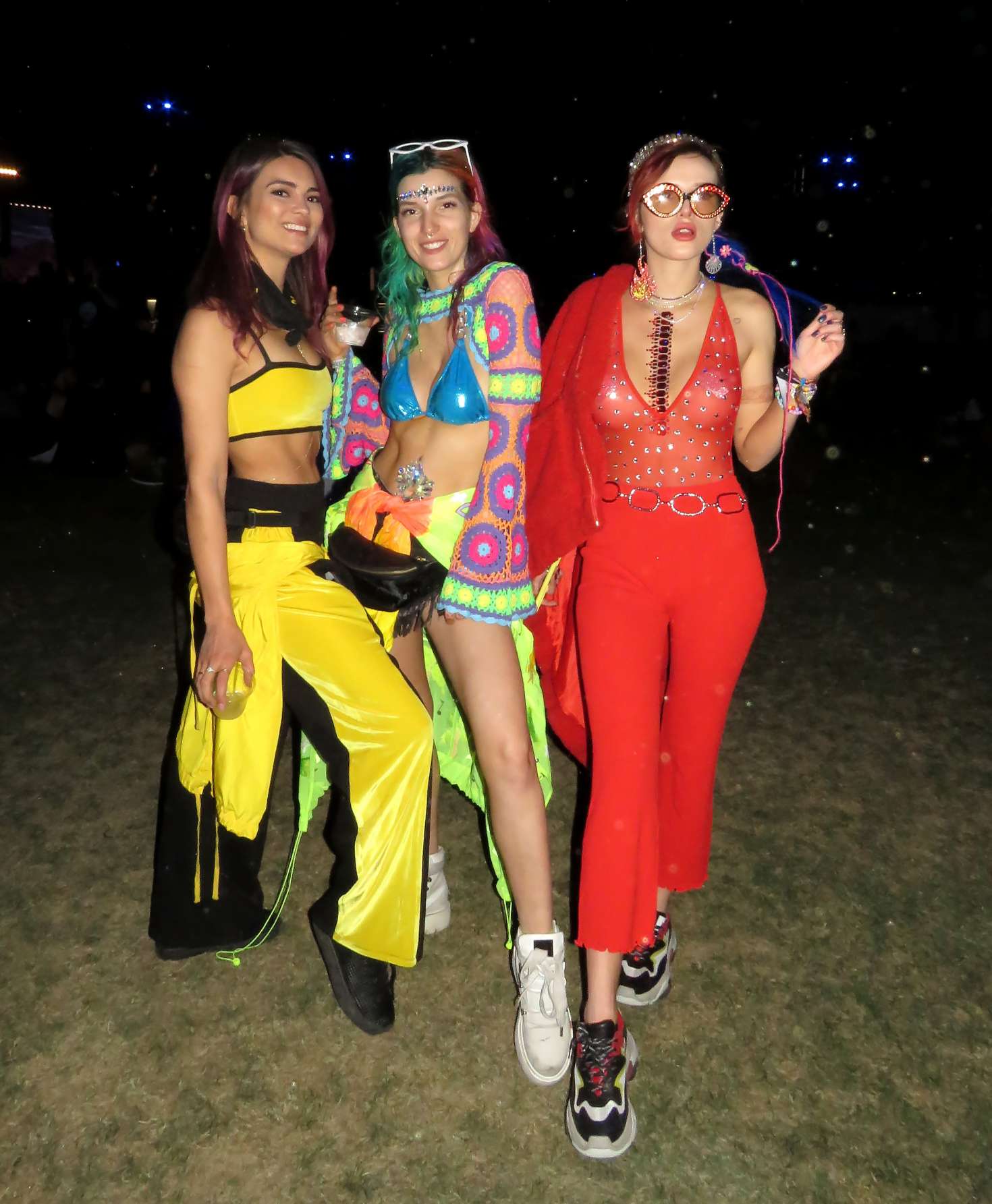 Bella and Dani Thorne â€“ 2018 Coachella Festival in Indio