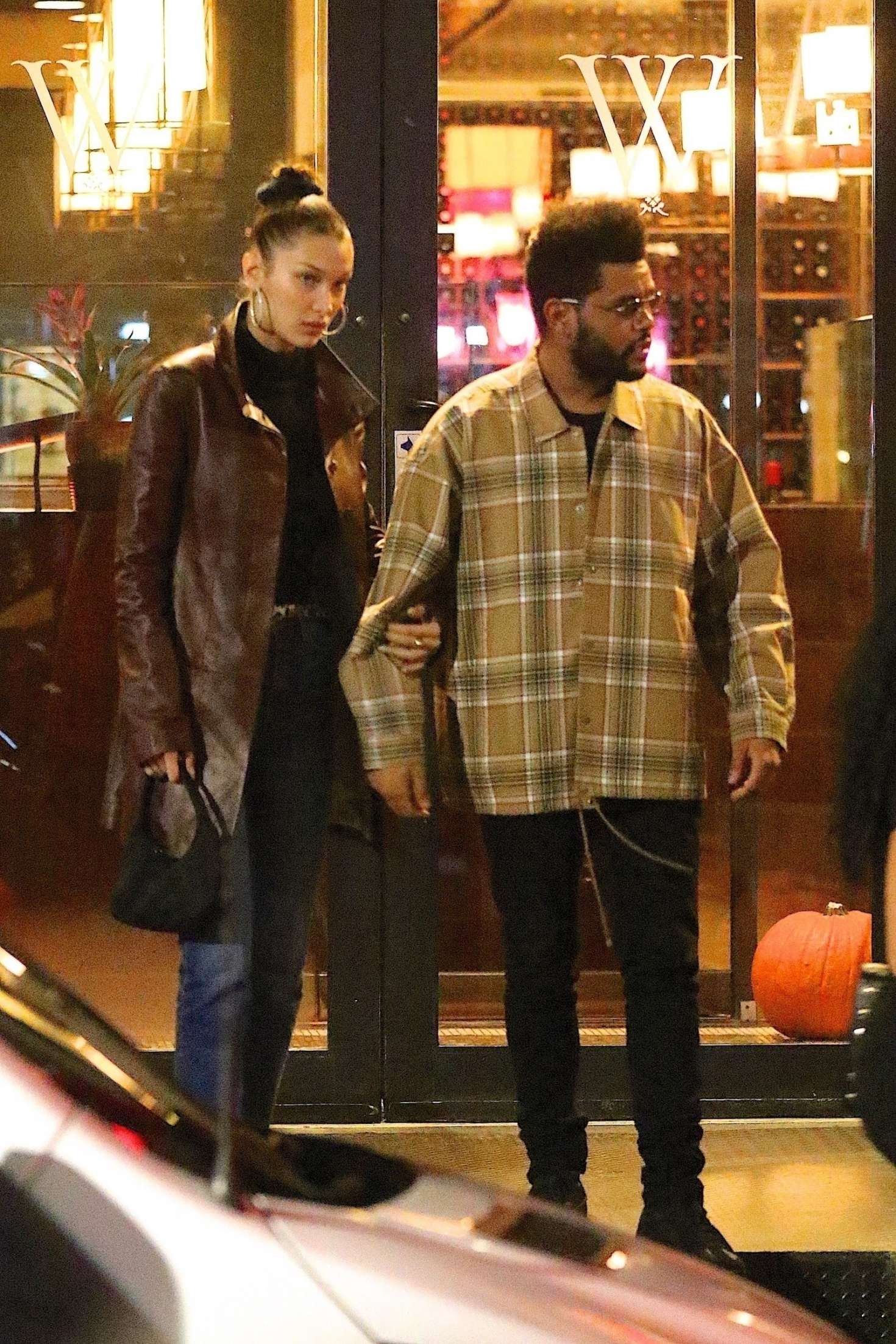 Bella Hadid and The Weeknd â€“ Night Out in New York