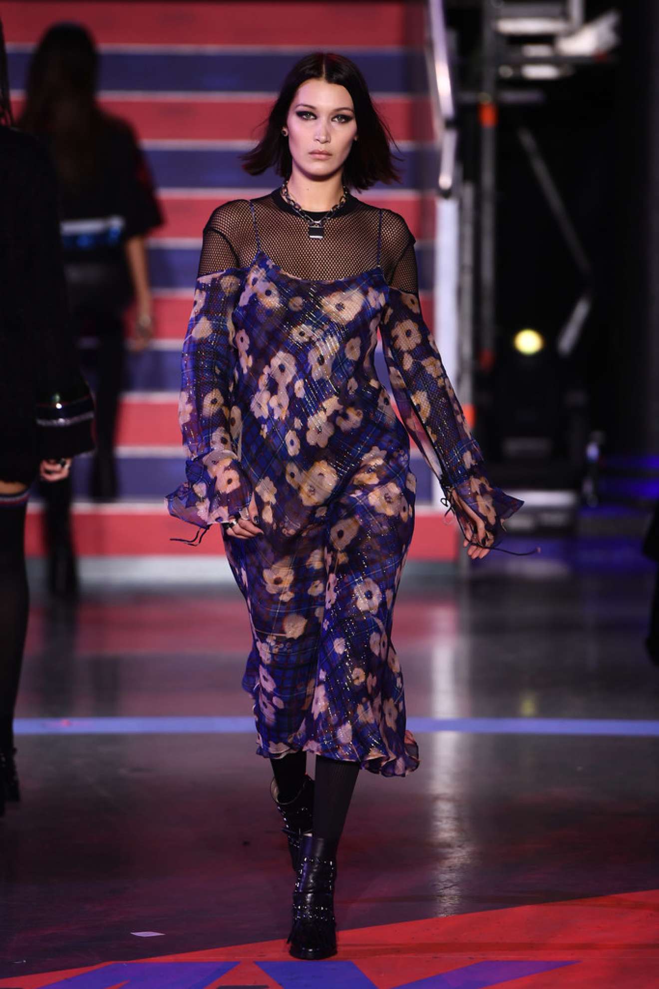 Bella Hadid â€“ TOMMYNOW Fall 2017 Show at London Fashion Week
