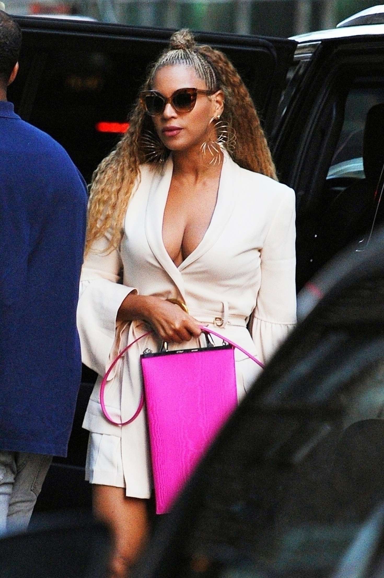 Beyonce â€“ Out in New York