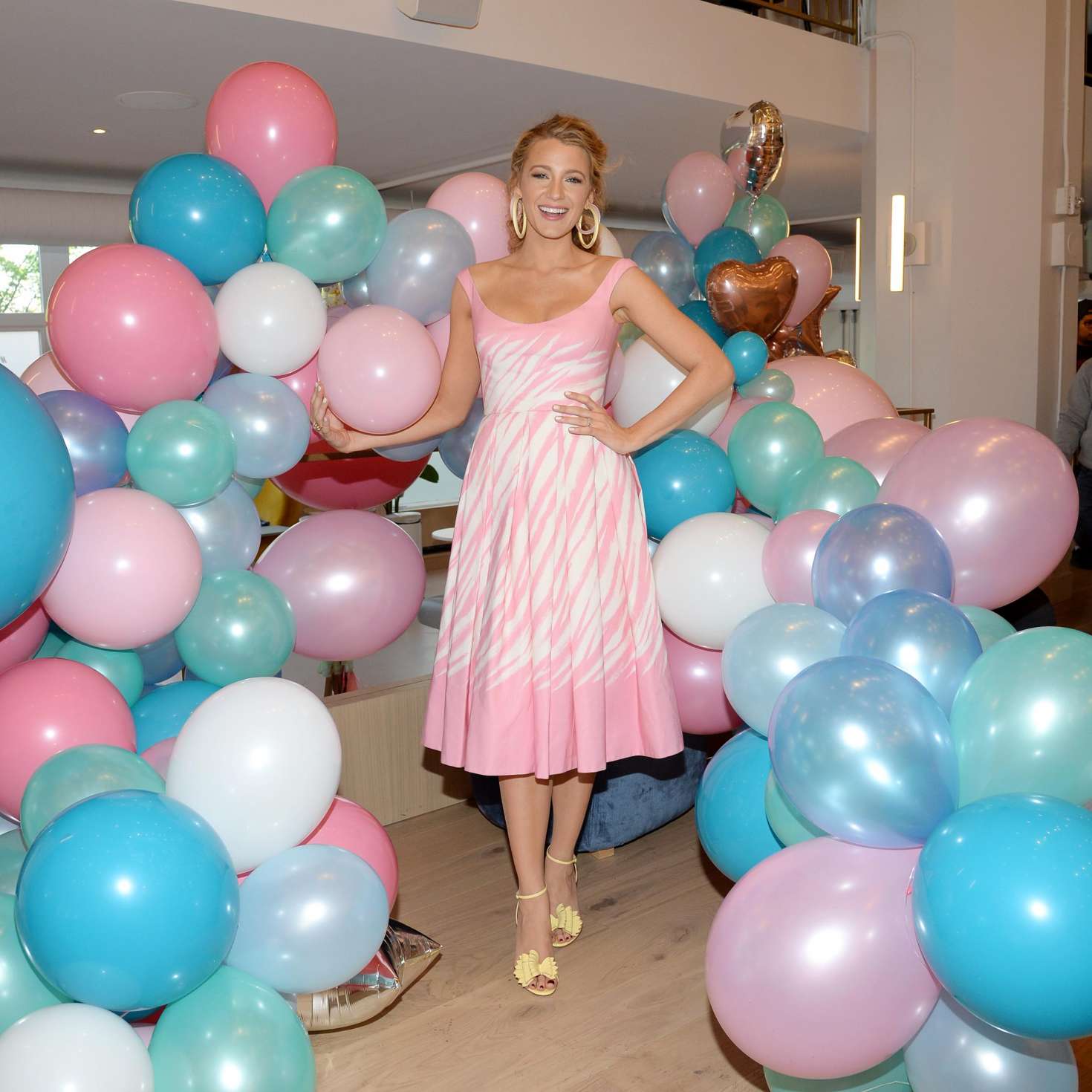 Blake Lively â€“ Baby2Baby Motherâ€™s Day Celebration in Brooklyn