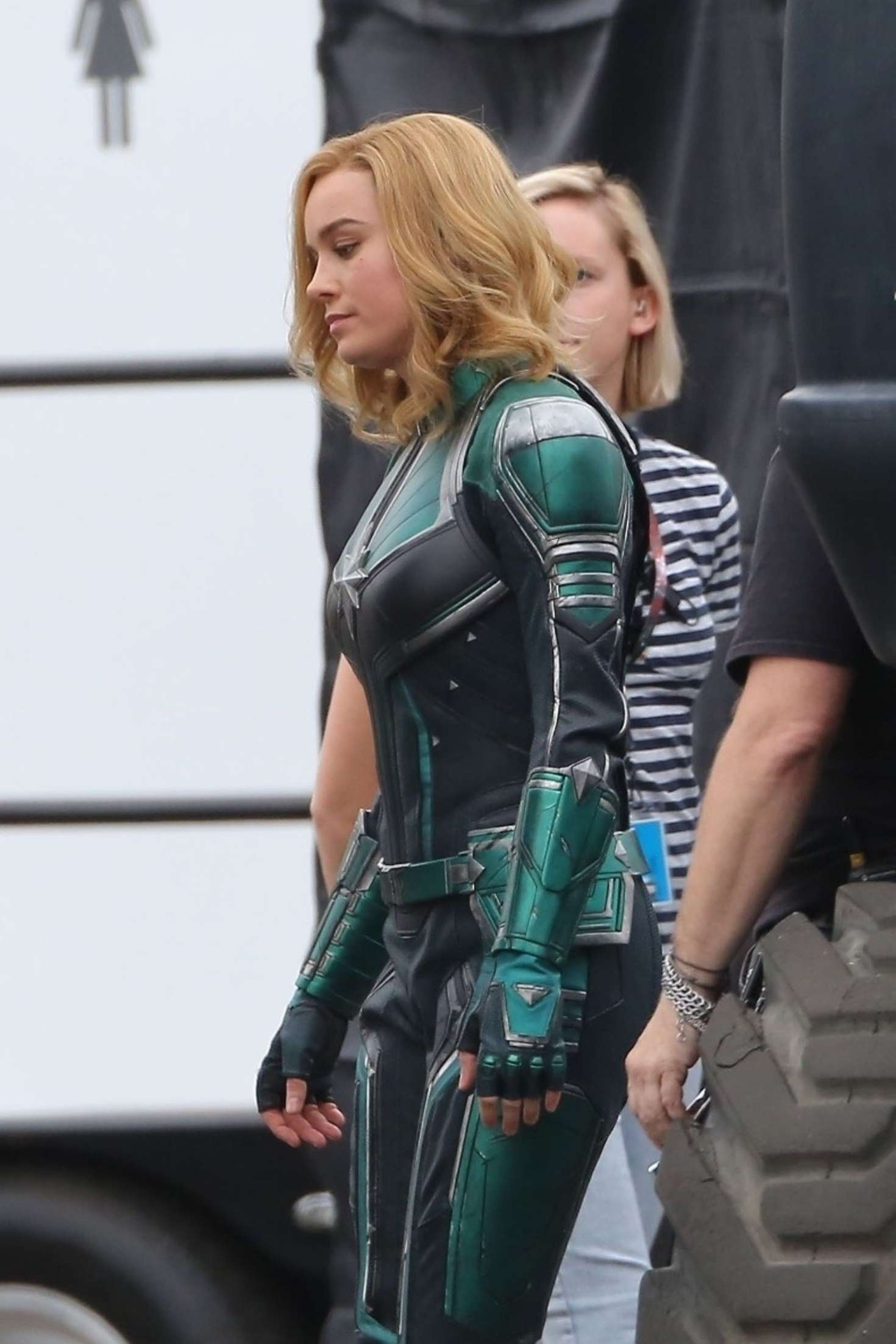Brie Larson â€“ On the set of â€˜Captain Marvelâ€™ in LA