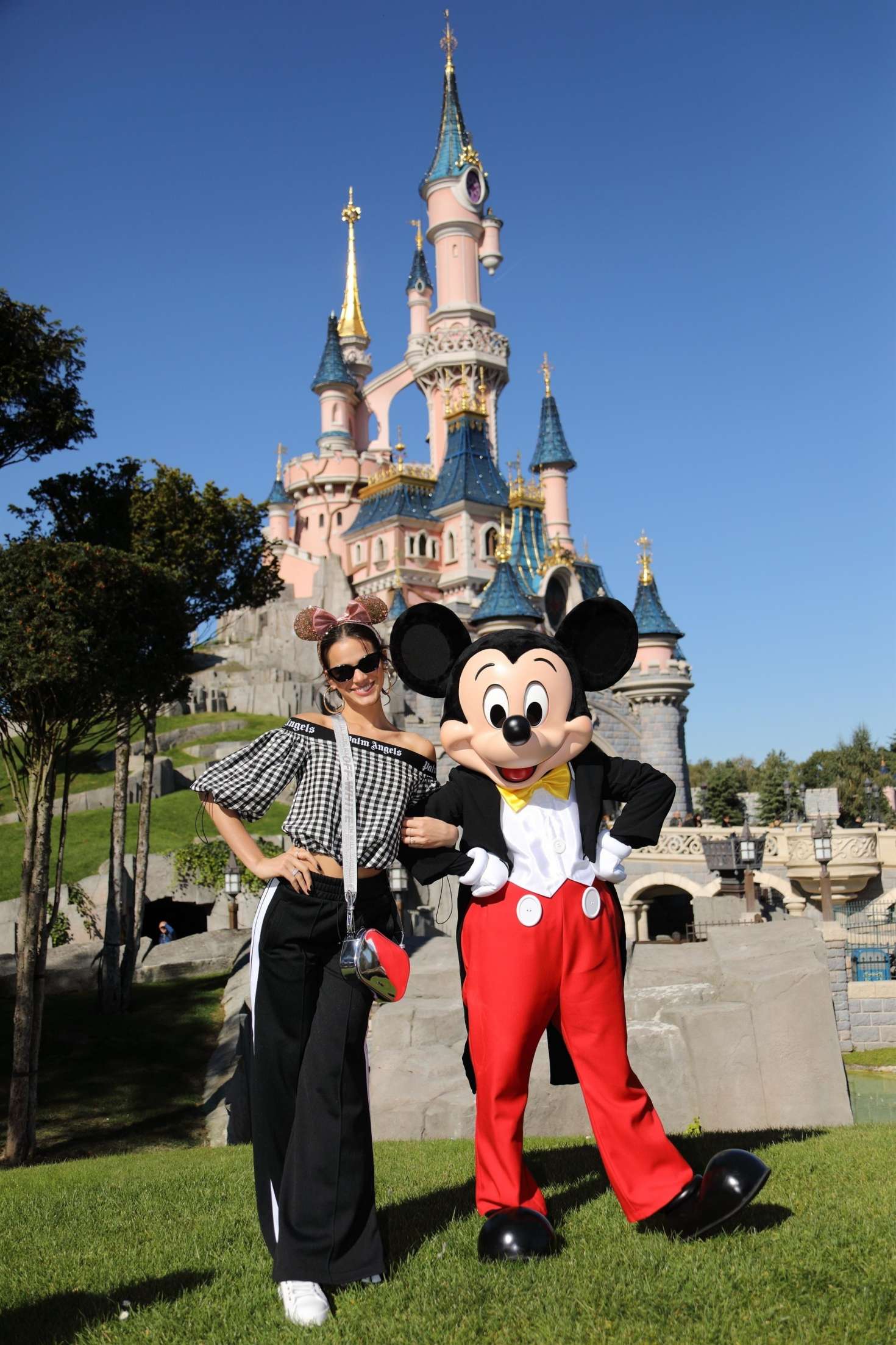 Bruna Marquezine and Neymar at Disneyland in Paris