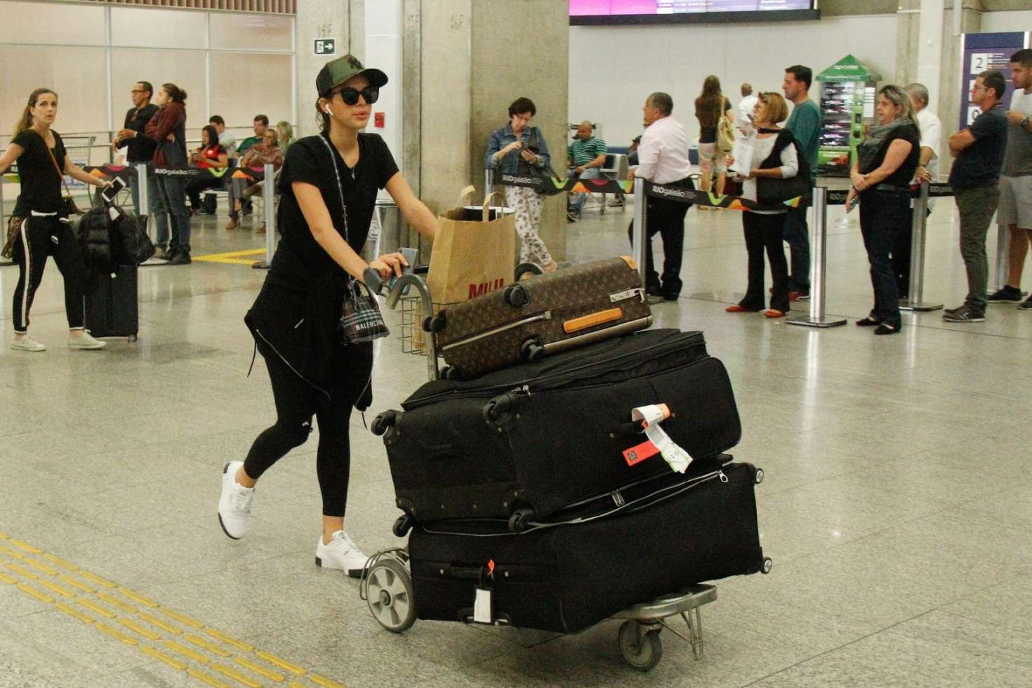 Bruna Marquezine â€“ Arrives at Rio de Janeiroâ€™s International Airport
