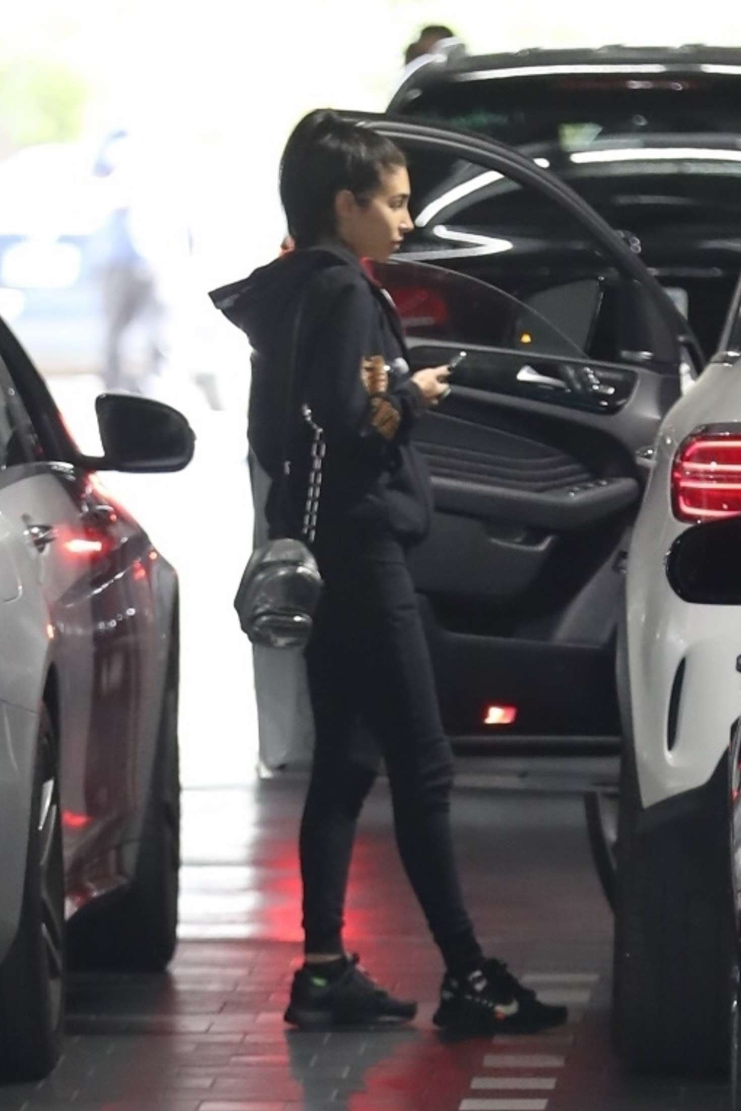 Chantel Jeffries drops off her Mercedes-Benz to get it serviced in Beverly Hills