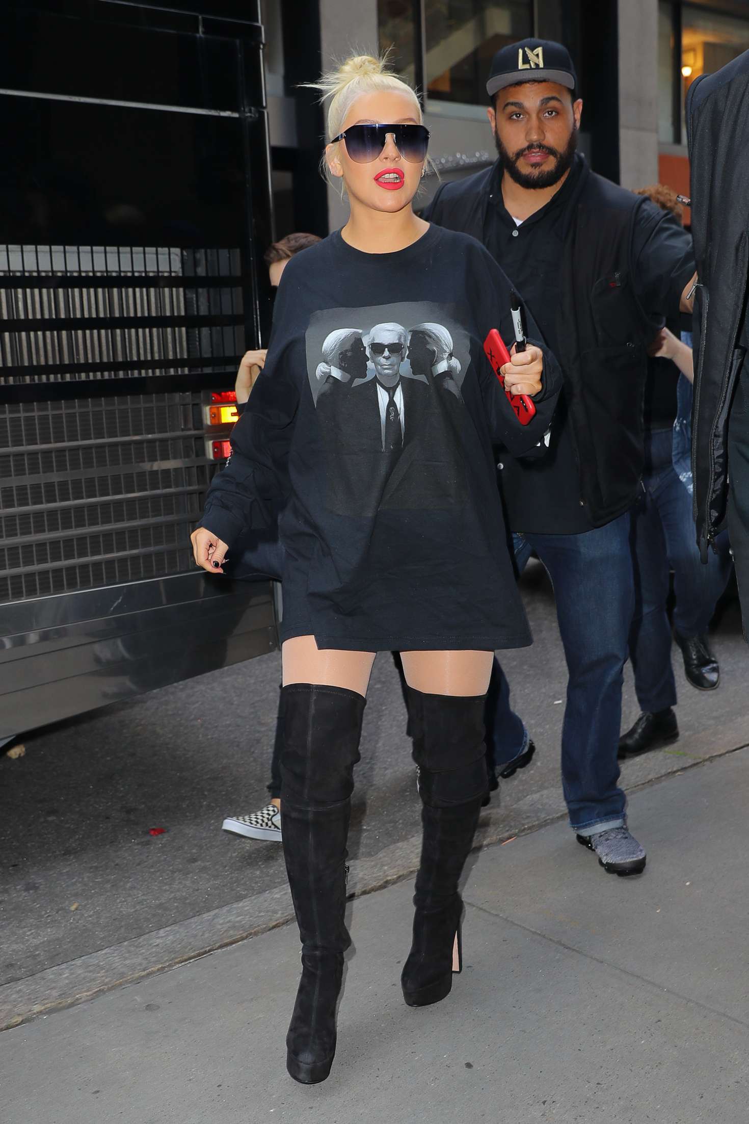 Christina Aguilera â€“ Arrived at Radio City Music Hall in New York