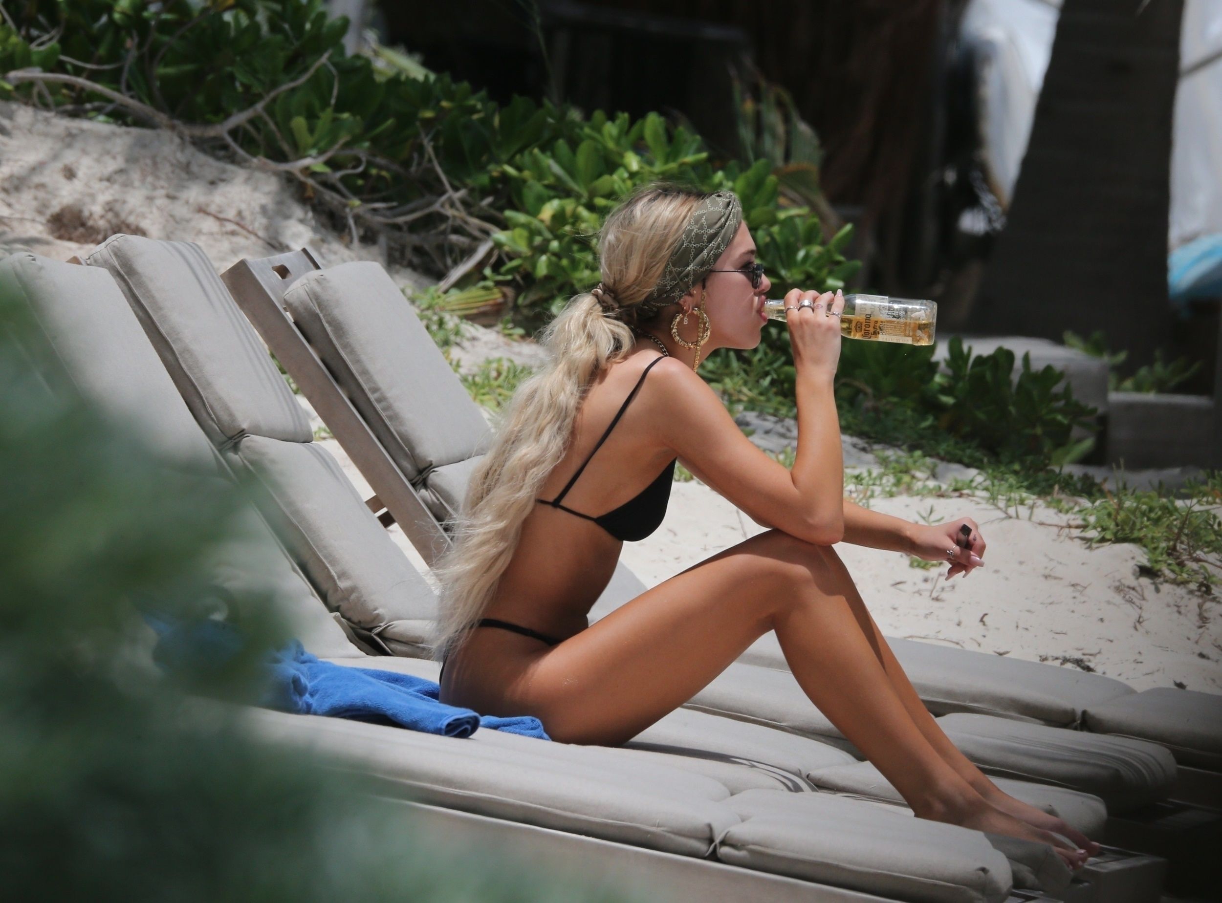 Delilah Hamlin in Bikini on the beach in Tulum