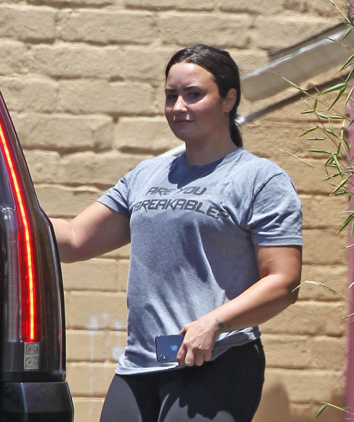 Demi Lovato â€“ Leaves the gym in LA