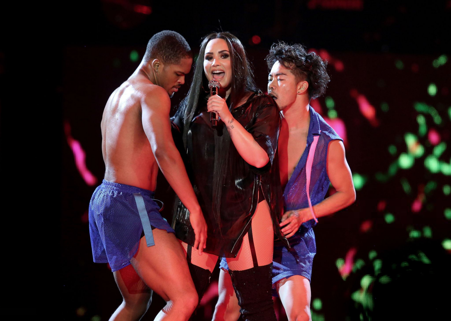 Demi Lovato â€“ Performing at the O2 Arena in London