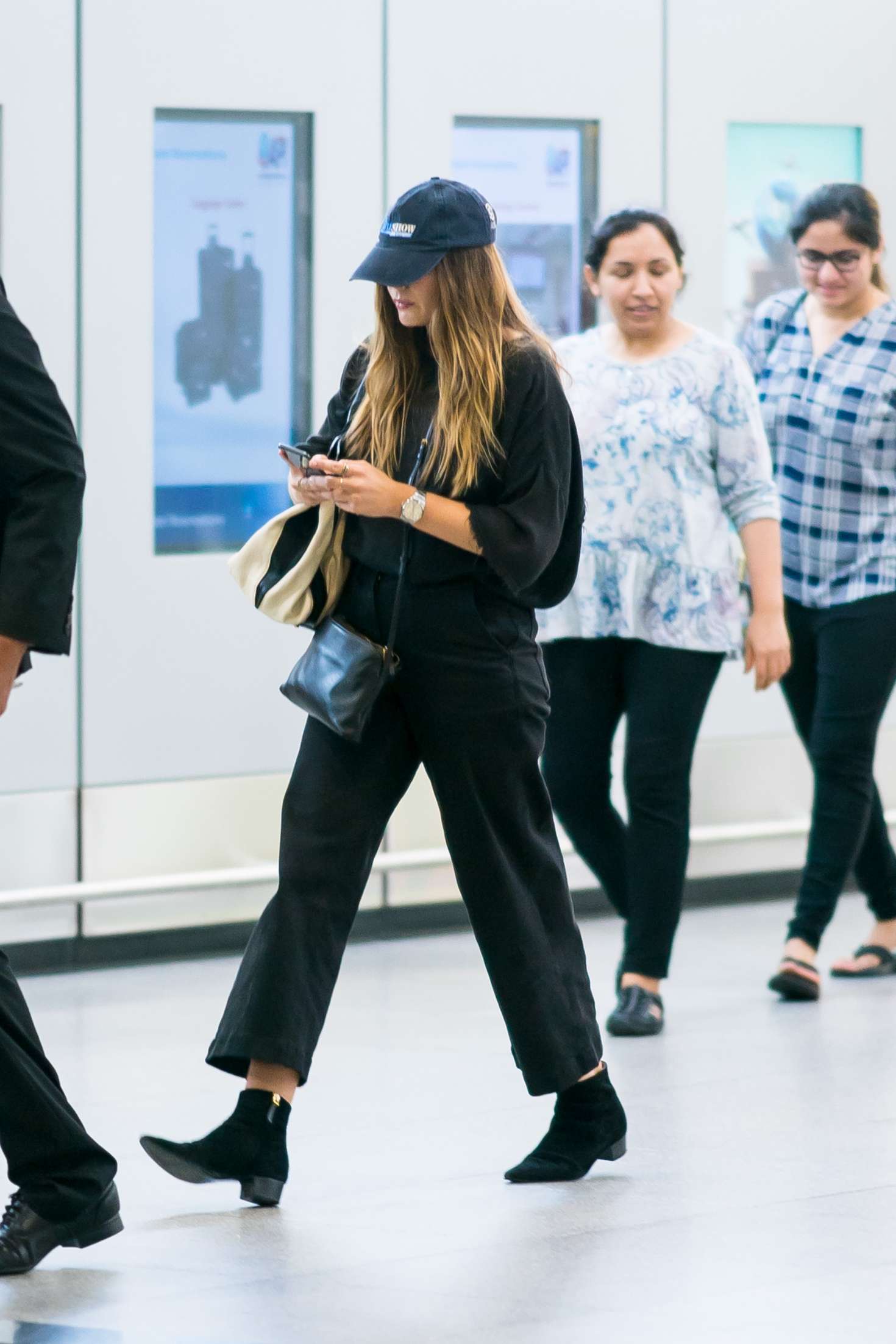 Elizabeth Olsen â€“ Arrives at JFK Airport in New York City