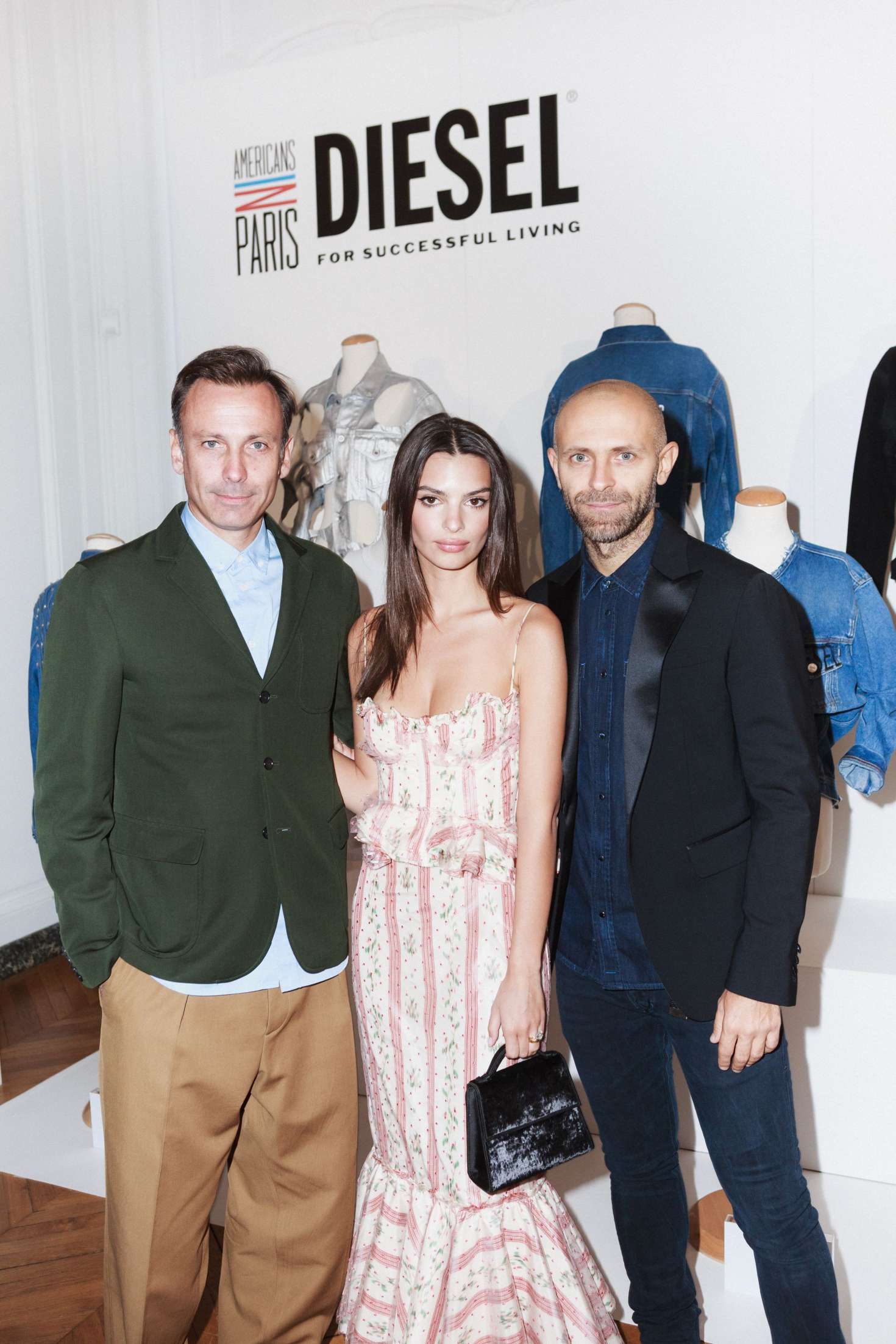Emily Ratajkowski â€“ CFDA Vogue Fashion Fund â€˜Americans in Paris Cocktailâ€™ in Paris