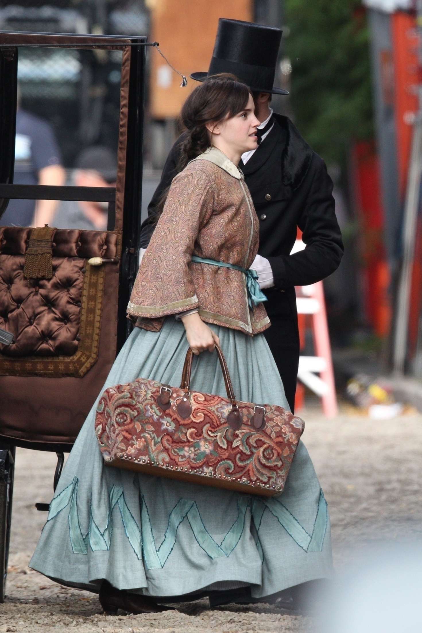 Emma Watson â€“ Filming â€˜Little Womenâ€™ in Boston
