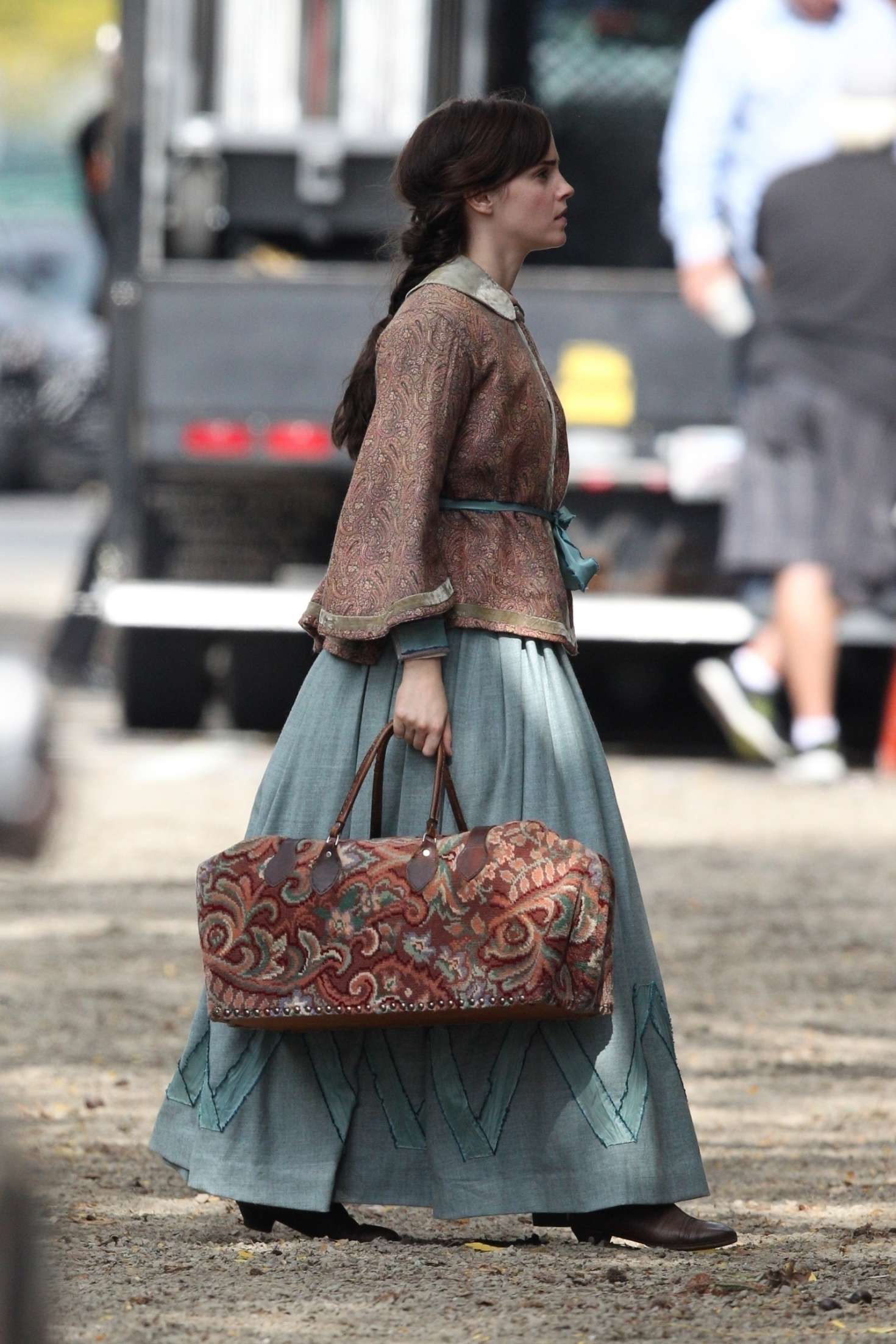 Emma Watson â€“ Filming â€˜Little Womenâ€™ in Boston