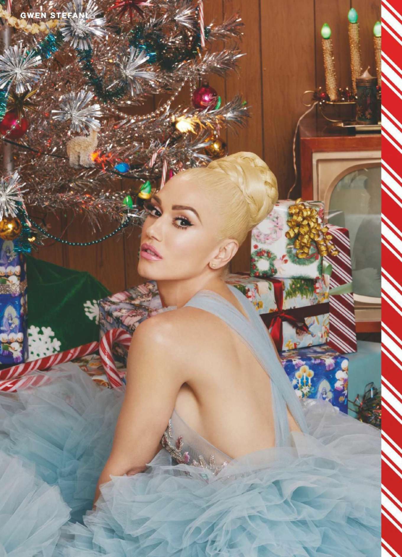 Gwen Stefani: You Make It Feel Like Christmas Photoshoot 2017 -02 – GotCeleb