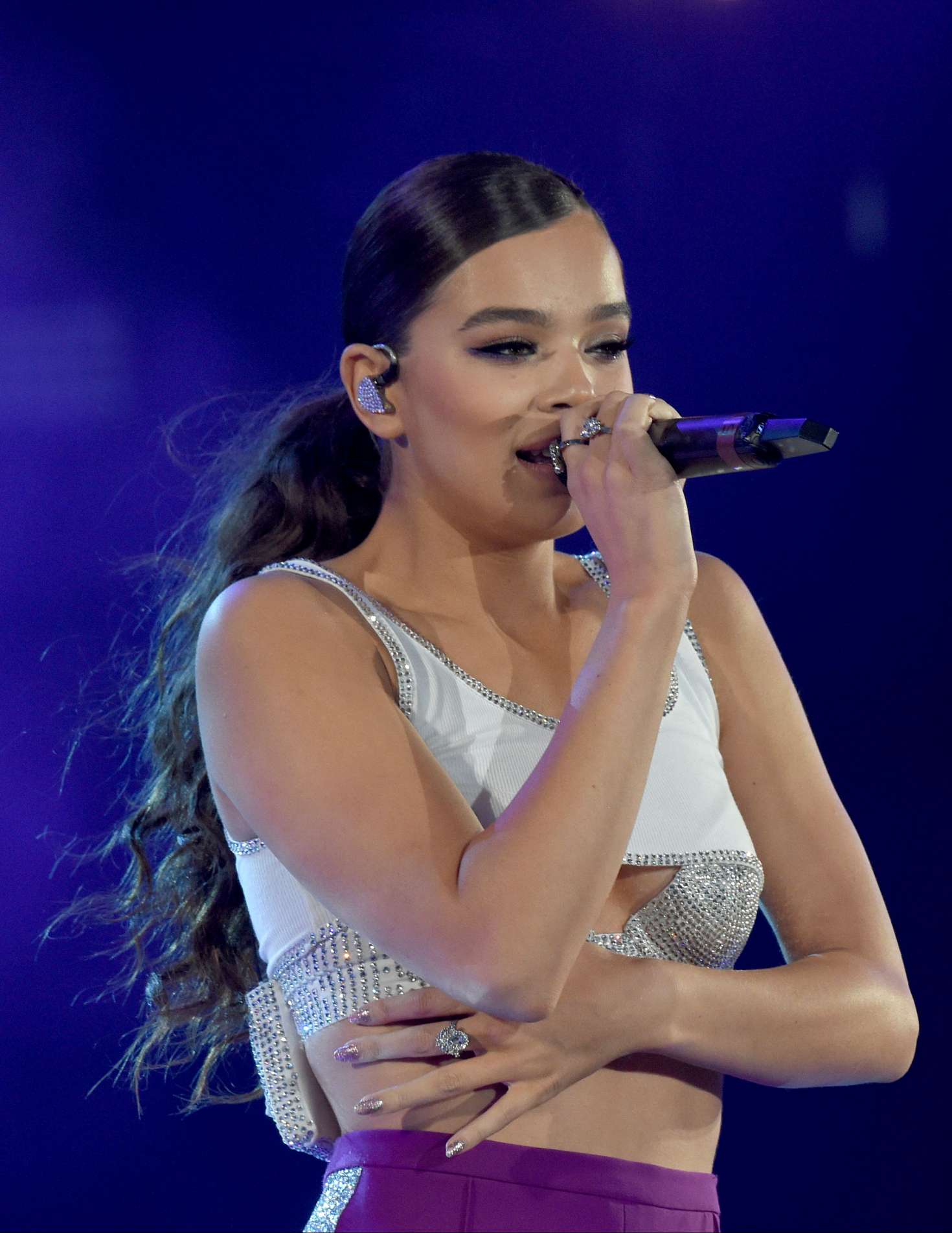 Hailee Steinfeld â€“ Performs at the Isle of MTV Concert in Malta