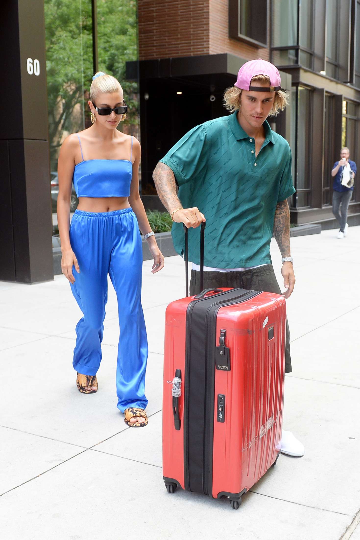 Hailey Baldwin and Justin Bieber â€“ Leaving their apartment in Brooklyn
