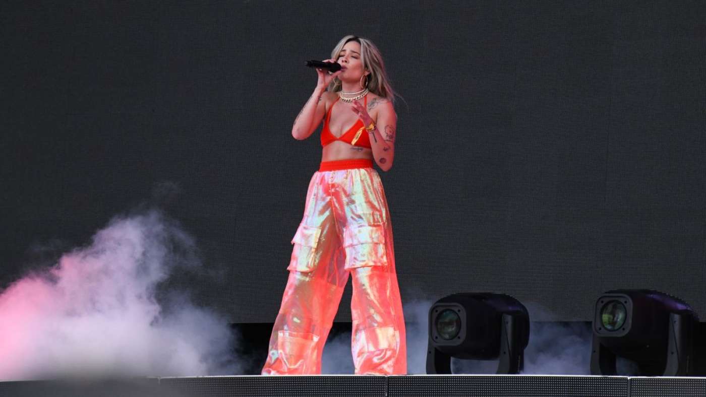 Halsey Performs â€“ Governors Ball Music Festival In Randalls Island