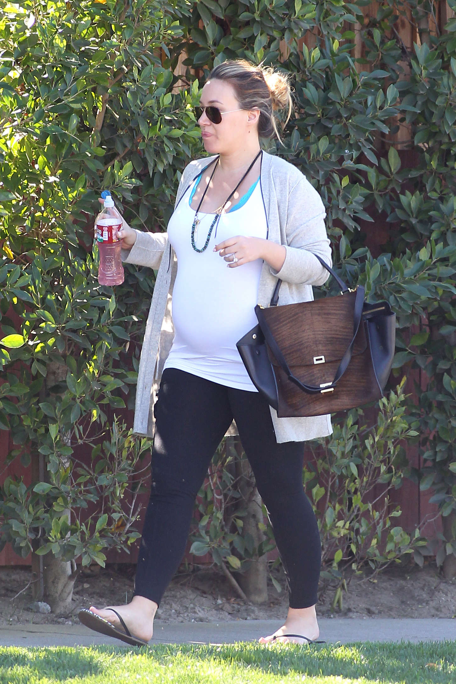 Haylie Duff – Out and about in LA – GotCeleb