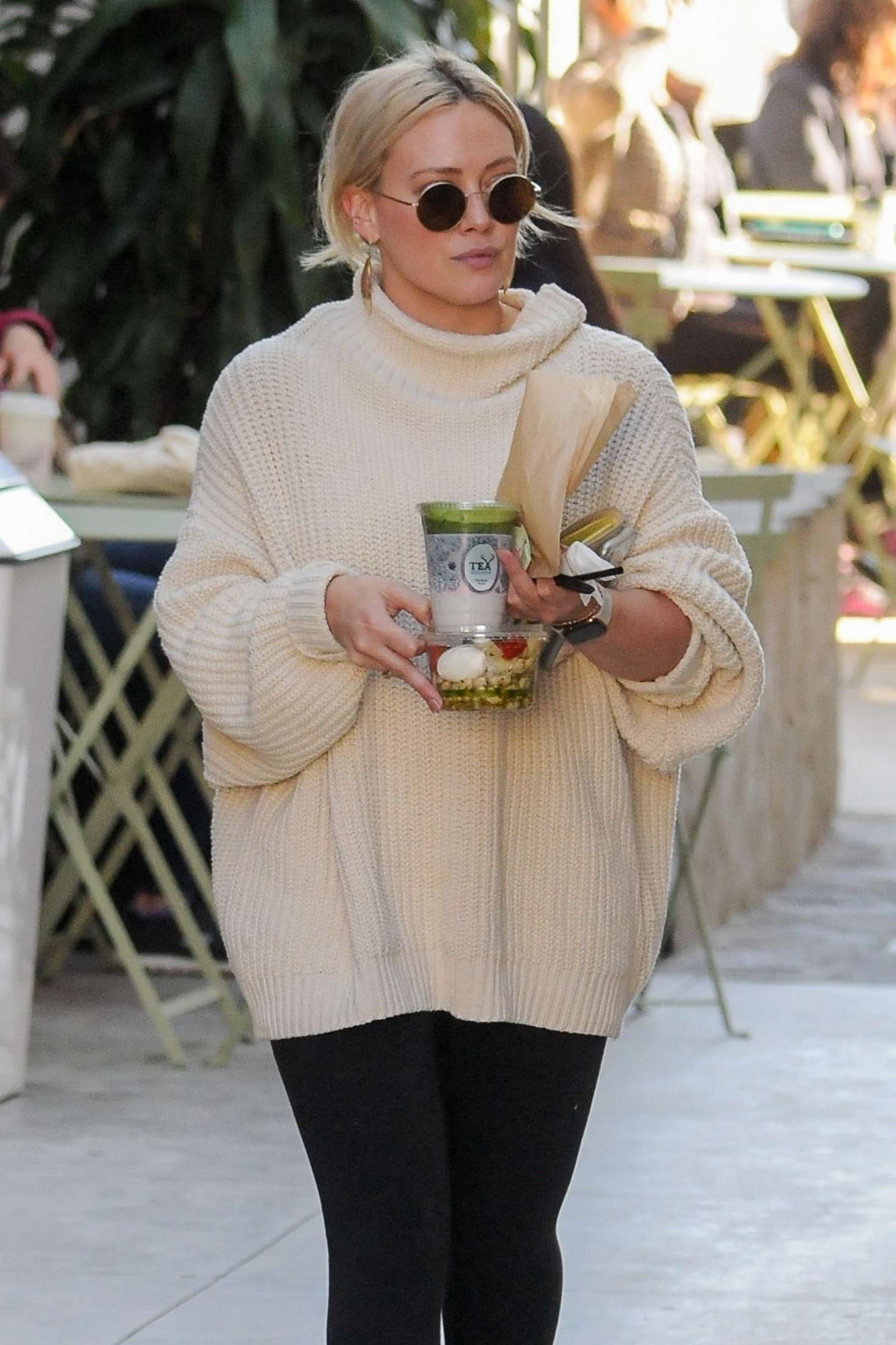 Hilary Duff at Melrose Place in West Hollywood