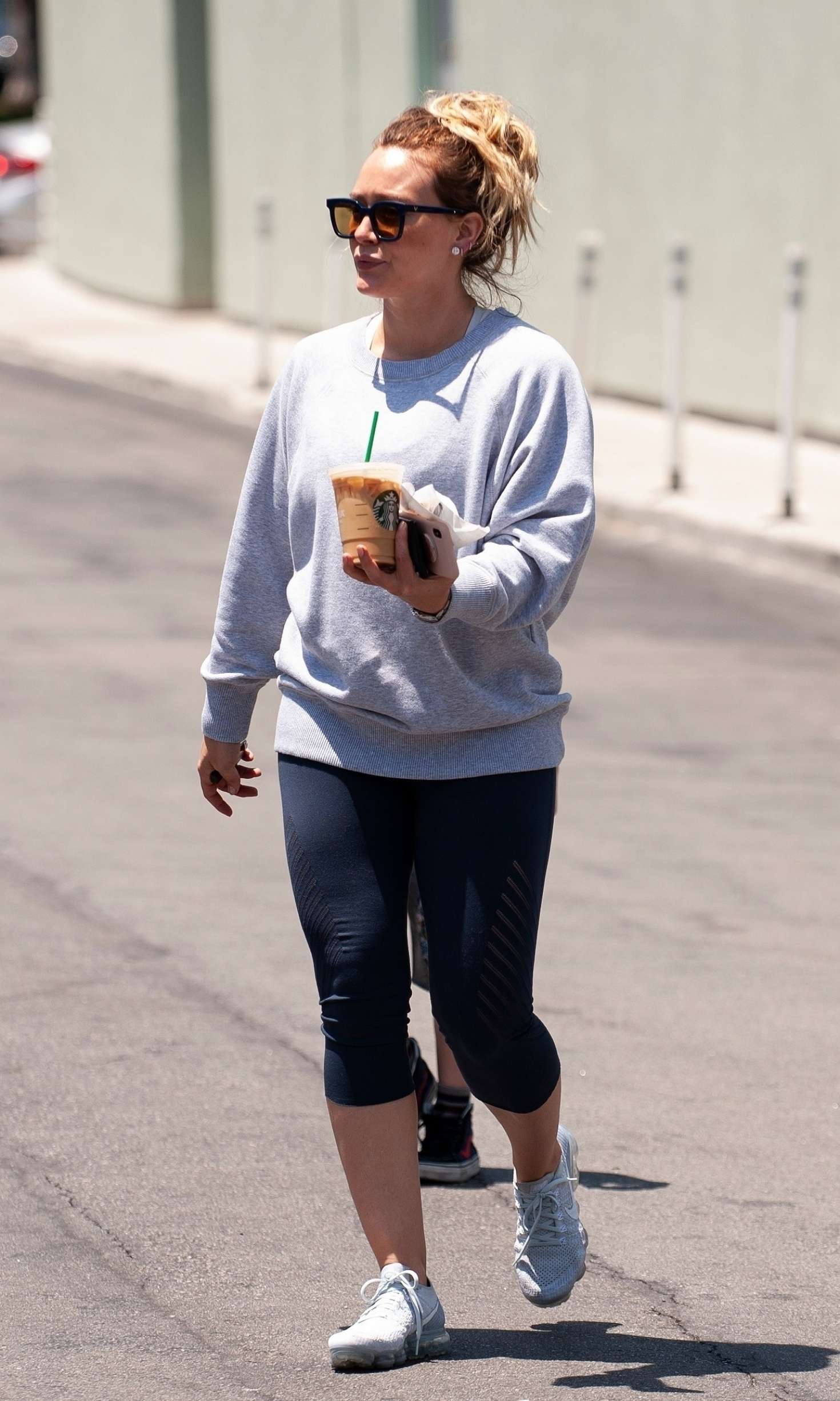 Hilary Duff in Leggings at Starbucks in Studio City