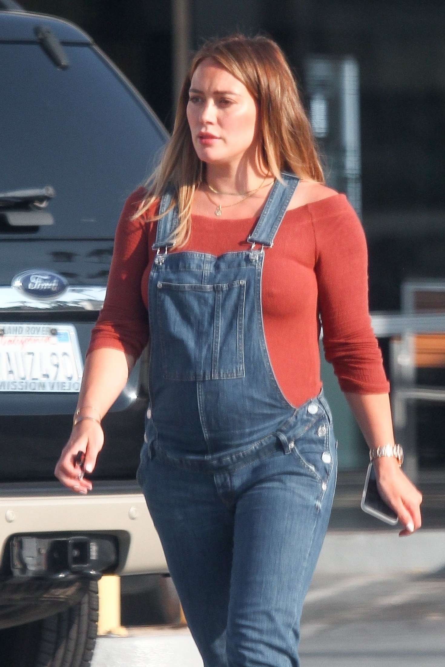 Hilary Duff â€“ Out and about in Studio City