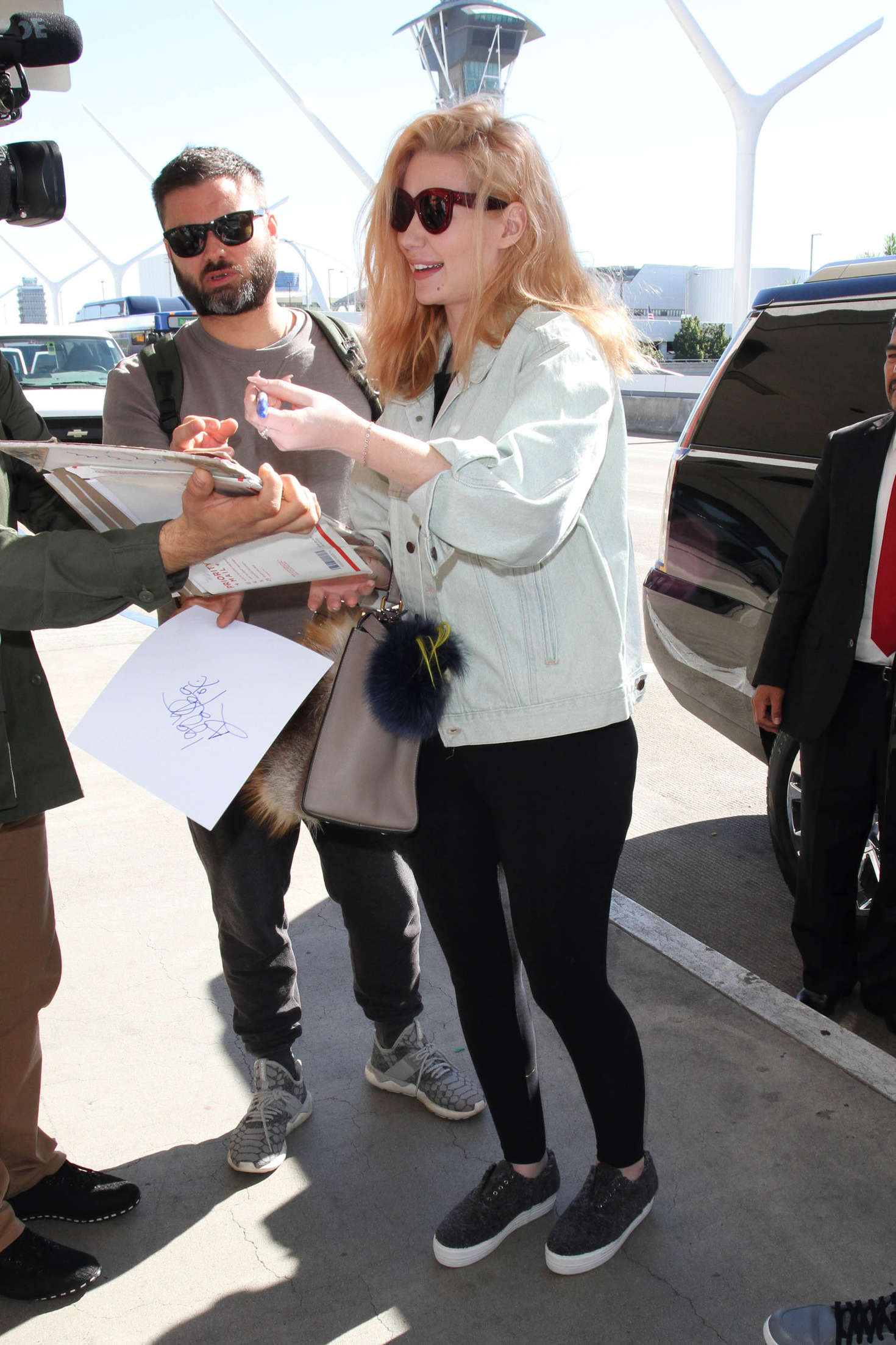 Iggy Azalea â€“ Arrives At LAX Airport In Los Angeles