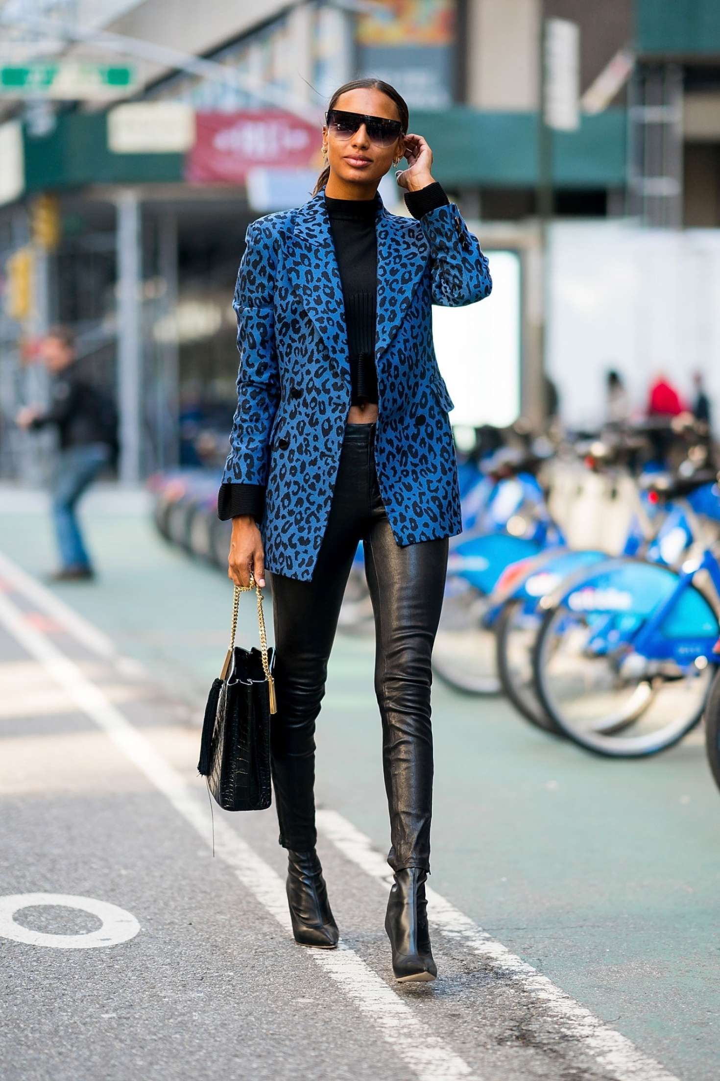 Jasmine Tookes â€“ Arriving at the Victoriaâ€™s Secret offices for fittings in NY