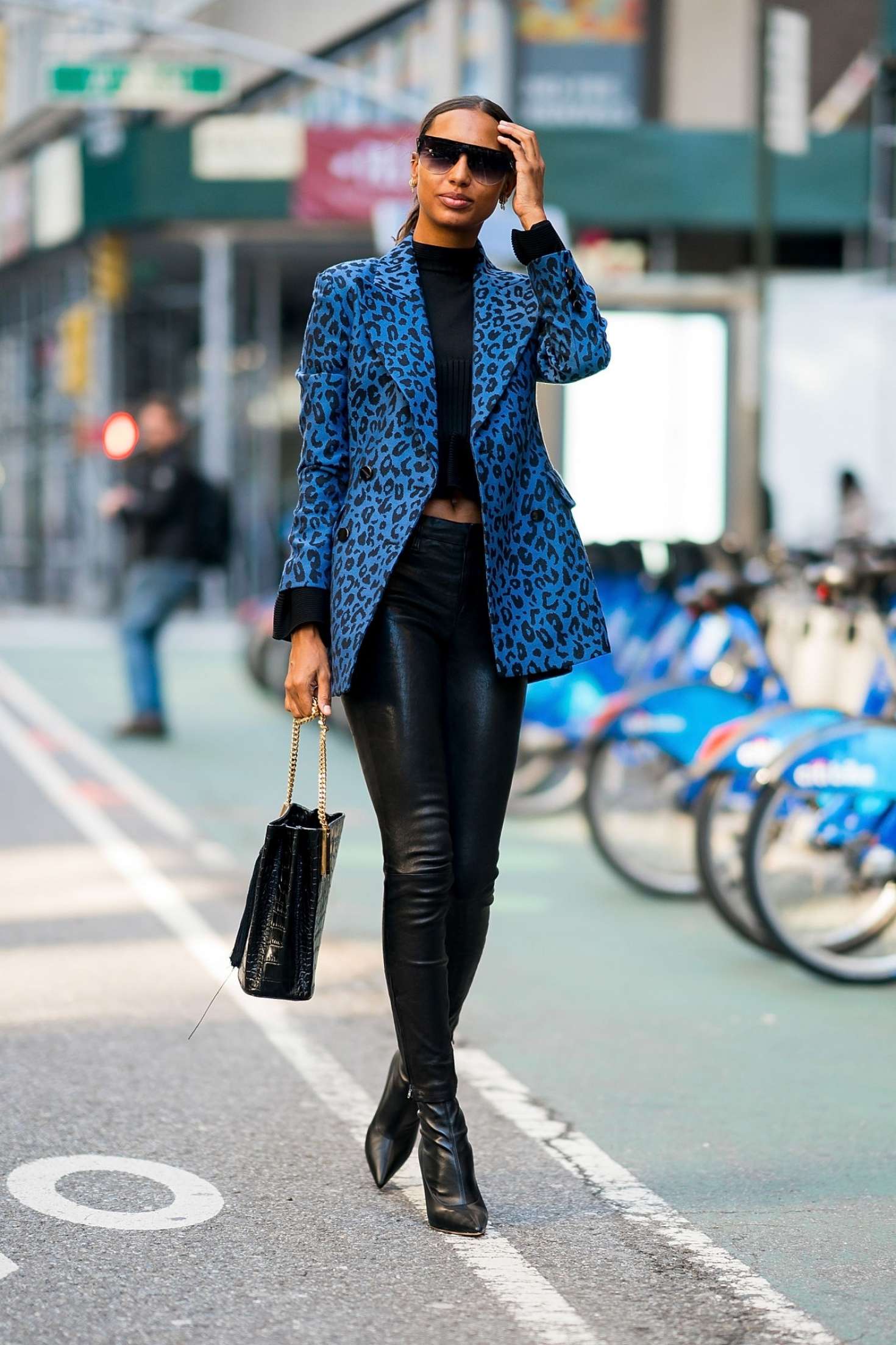 Jasmine Tookes â€“ Arriving at the Victoriaâ€™s Secret offices for fittings in NY