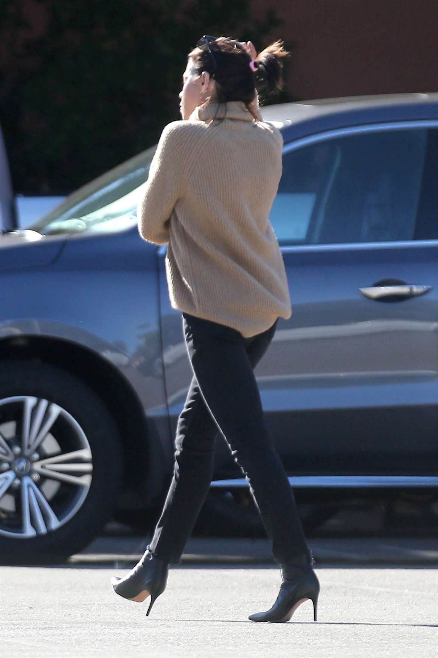Jenna Dewan in Black Jeans â€“ Out in Los Angeles