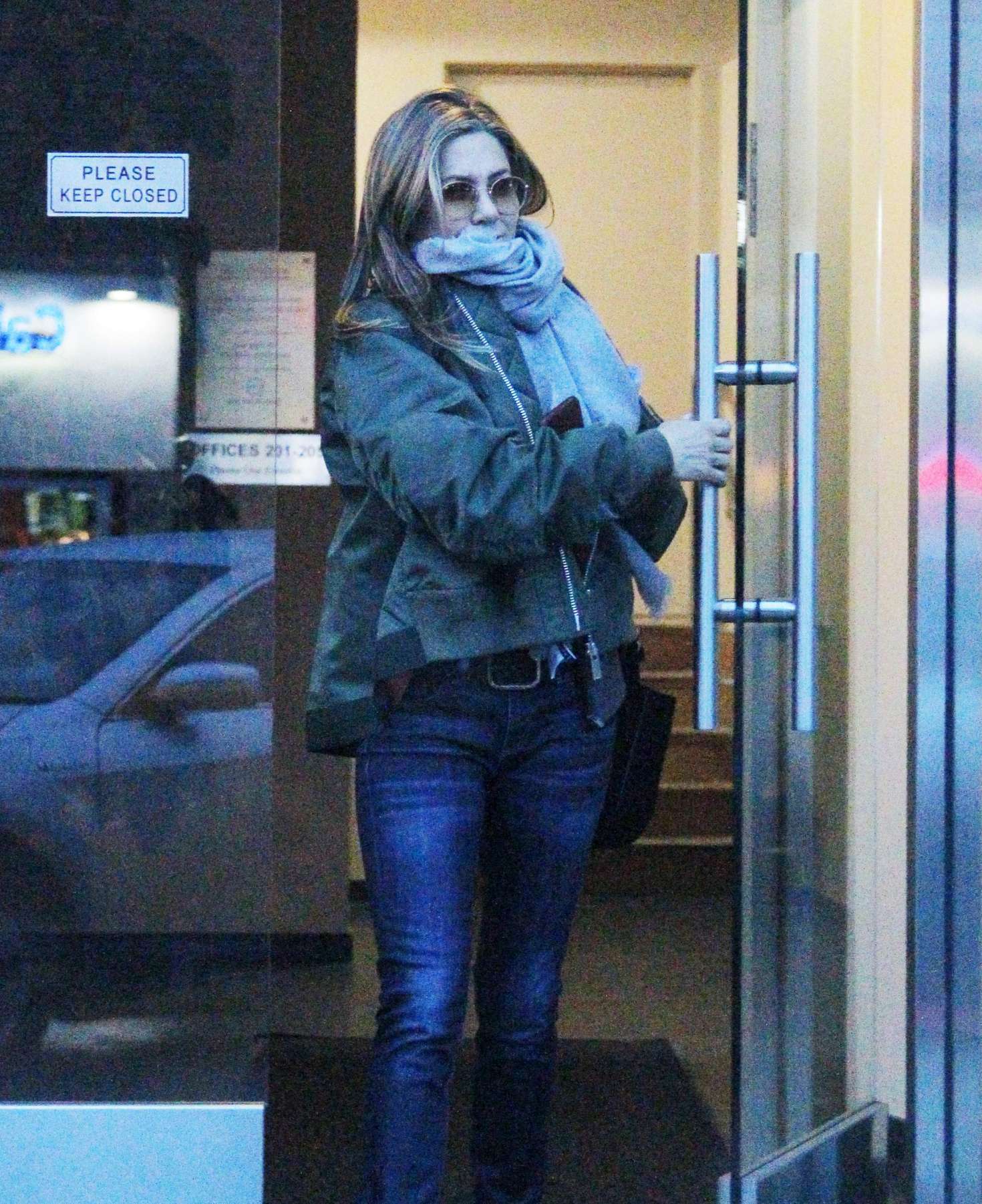 Jennifer Aniston â€“ Out in Beverly Hills