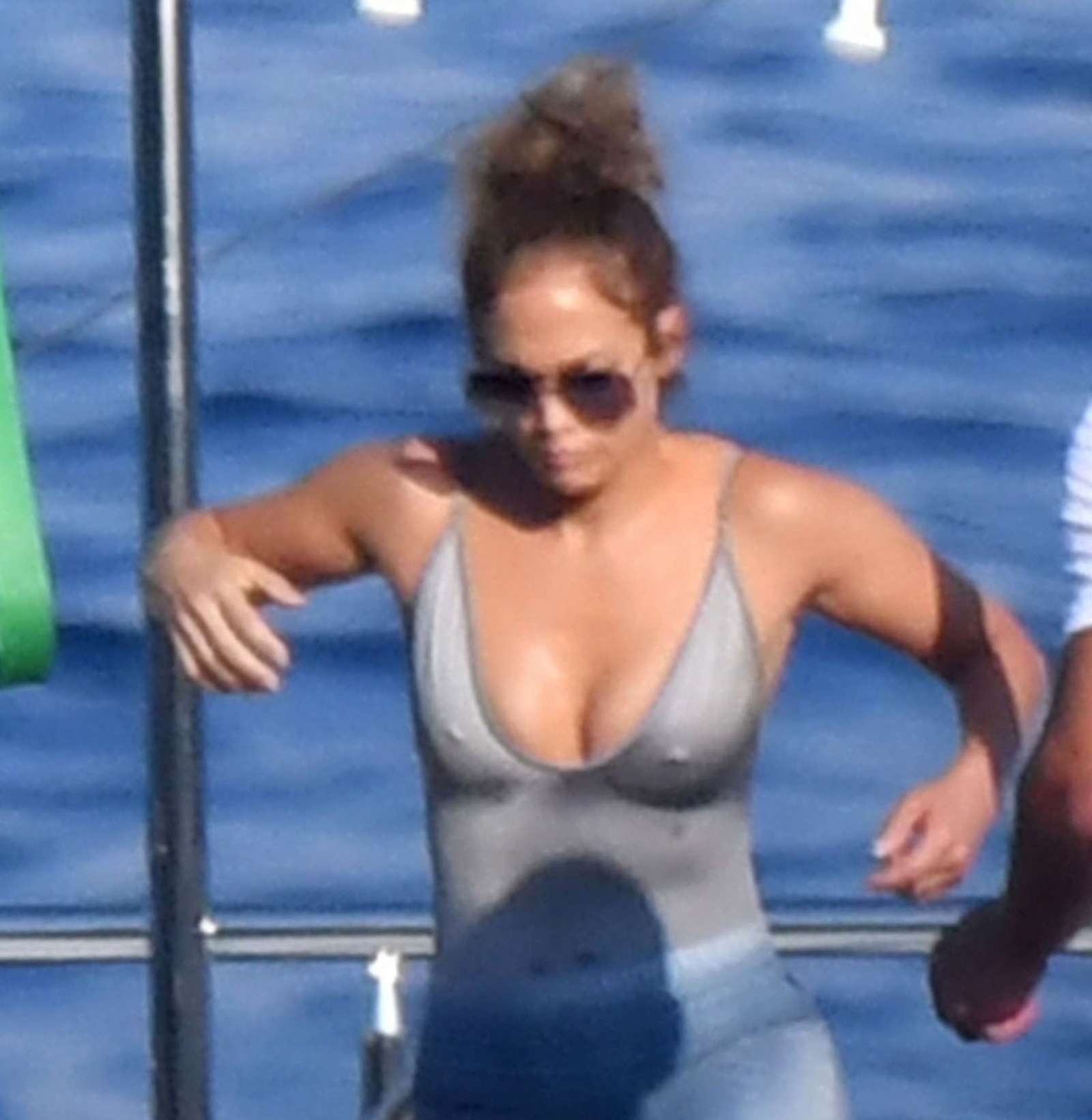 Jennifer Lopez Stuns In Swimsuit Elegance Aboard An Italian Boat